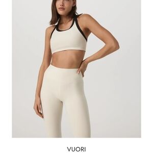 Vuori Bone Heather Elevation Set. High Neck Racerback Bra & Leggings Size Small